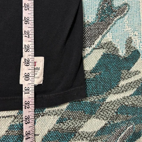 Y2K Ecko Unitd  NYC Graffiti Graphic Tee - Picture 5 of 7